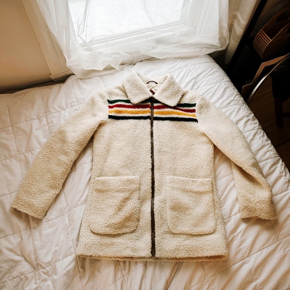 Pendleton Glacier Sunset Sherpa Fleece - Picture 2 of 9